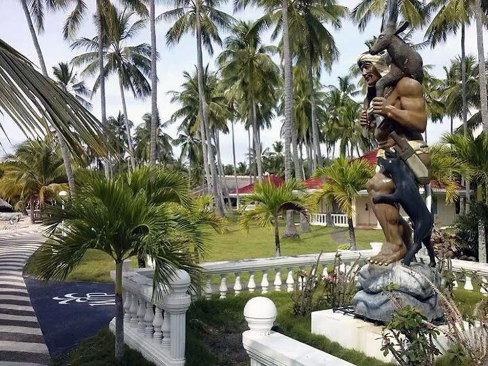 Whispering Palms Island Resort Bacolod Exterior photo